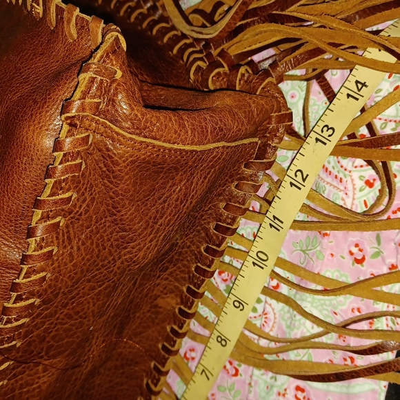 Raj fringe bag. - Picture 5 of 13